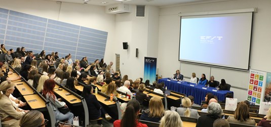 Panel na temu Biti žena ispunio amfiteatar Ekonomskog fakulteta do zadnjeg mjesta